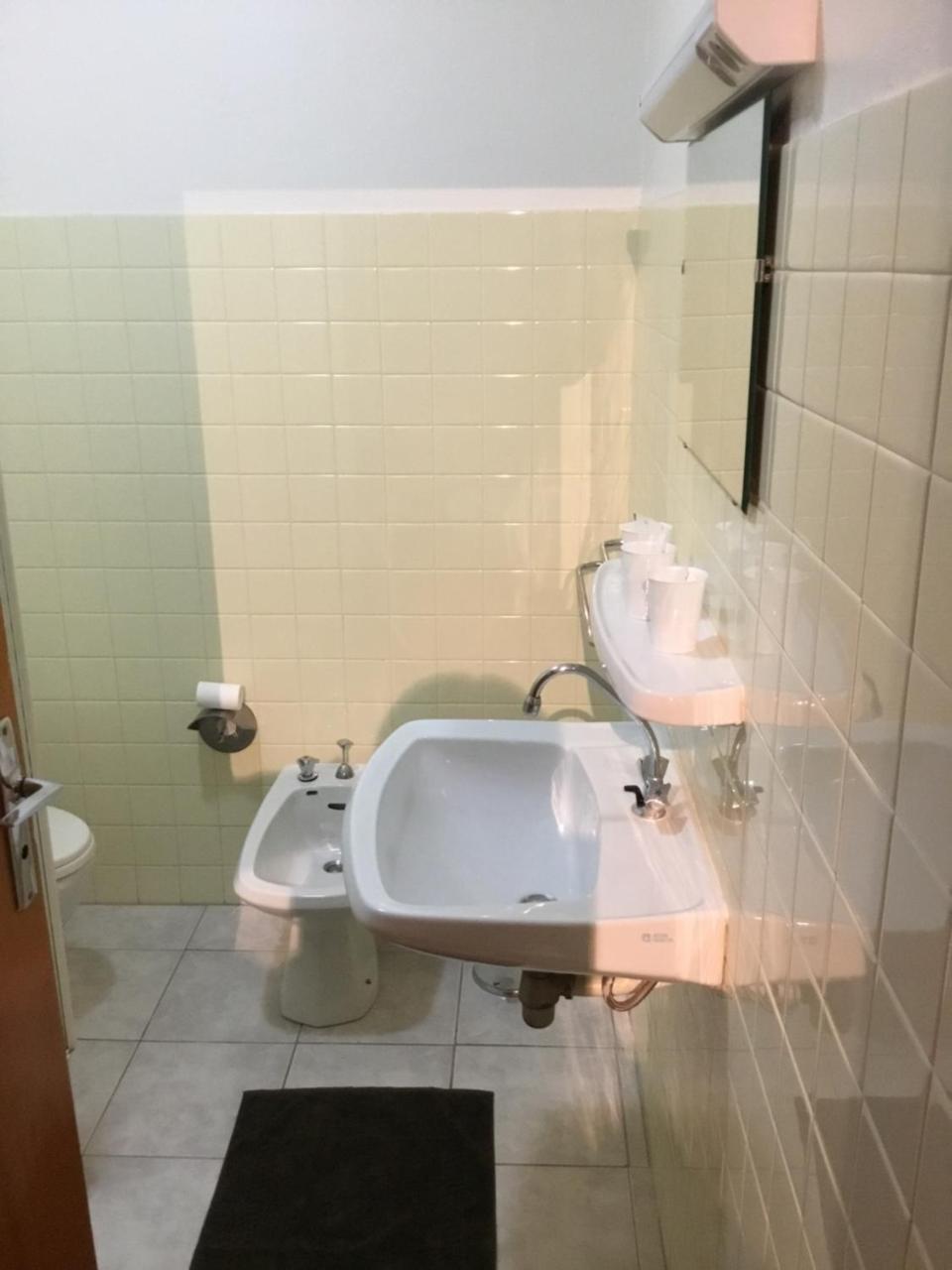 La Chataigneraie Uzer  Bagian luar foto